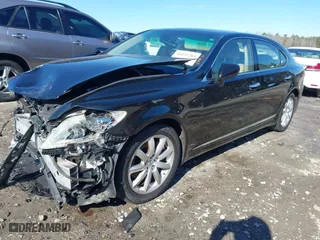 2008 Lexus LS 460 LWB with VIN JTHGL46F485027692, listed as a IAAI auction lot 41435203 with 1 mi miles. Bid and sale history available at carsss.com. Image 20.