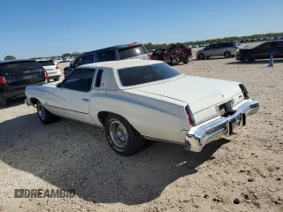 1974 Chevrolet Monte Carlo z VIN 1H57H4R75663, wystawiony jako Copart lot #81492924 z przebiegiem 90 431 mil mil oraz Tytuł czysty. Historia ofert i sprzedaży dostępna na DreamBid. Obrazek 2.