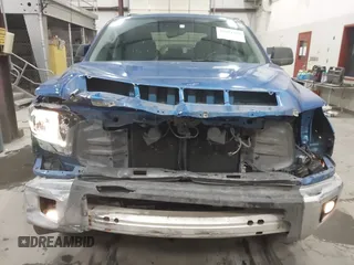 2018 Toyota Tundra 2WD SR5 with VIN 5TFEM5F15JX131991, listed as a IAAI auction lot 41084307 with 63,232 mi miles. Bid and sale history available at carsss.com. Image 6.