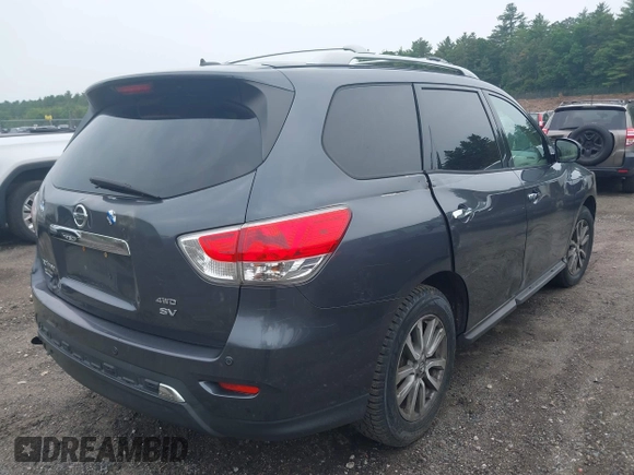 2013 Nissan Pathfinder SL with VIN 5N1AR2MM8DC627080, listed as a IAAI auction lot 42393981 with 236,401 mi miles and . Bid and sale history available at DreamBid. Image 4.