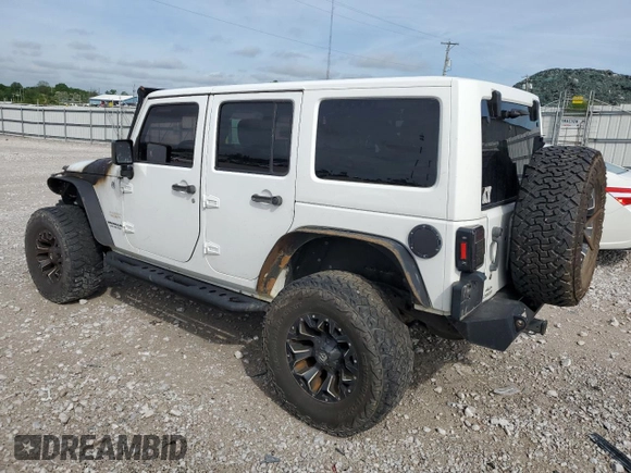 2014 Jeep Wrangler Unlimited Sahara z VIN 1C4BJWEG9EL102336, wystawiony jako Copart lot #55391335 z przebiegiem Nie podano mil oraz Szkoda całkowita • Salvage title. Historia ofert i sprzedaży dostępna na DreamBid. Obrazek 2.