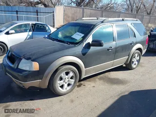 2007 Ford Freestyle SEL with VIN 1FMDK021X7GA39936, listed as a IAAI auction lot 41686286 with 263,088 mi miles. Bid and sale history available at carsss.com. Image 17.