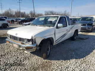 1993 Nissan Frontier z VIN 1N6SD16S1PC411554, wystawiony jako Copart lot #47115155 z przebiegiem 165 545 mil mil oraz Szkoda całkowita • Salvage title. Historia ofert i sprzedaży dostępna na DreamBid. Obrazek 1.