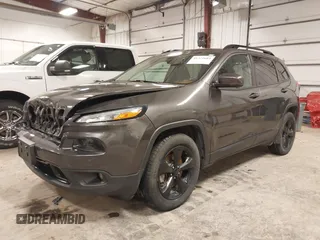 2018 Jeep Cherokee Limited with VIN 1C4PJMDX0JD617273, listed as a IAAI auction lot 41371684 with 91,821 mi miles. Bid and sale history available at carsss.com. Image 17.