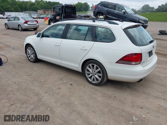 2012 Volkswagen Jetta TDI w/Sunroof & Nav with VIN 3VWPL7AJ5CM697167, listed as a IAAI auction lot 42220468 with 93,755 mi miles and . Bid and sale history available at DreamBid. Image 3.