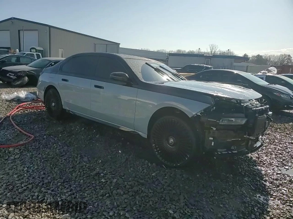 2023 BMW 7 Series 760i xDrive with VIN WBA33EJ09PCN46611, listed as a Copart auction lot 44601795 with 28,497 mi miles and Salvage title. Bid and sale history available at DreamBid. Image 14.