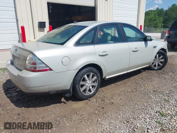 2008 Ford Taurus SEL with VIN 1FAHP24W08G134329, listed as a IAAI auction lot 42792948 with 212,114 mi miles and . Bid and sale history available at DreamBid. Image 4.