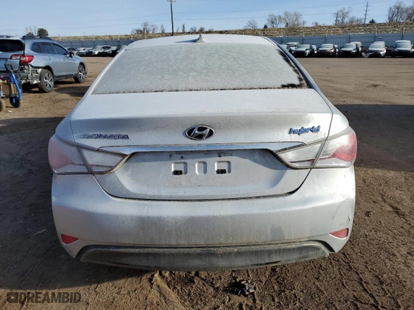 2012 Hyundai Sonata Hybrid with VIN KMHEC4A40CA033709, listed as a Copart auction lot 49738935 with 0 mi miles and Salvage Title. Bid and sale history available at carsss.com. Image 6.