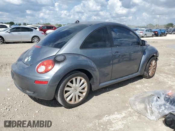 2008 Volkswagen New Beetle Coupe S with VIN 3VWRW31CX8M507106, listed as a Copart auction lot 73406794 with 0 mi miles and Salvage Title. Bid and sale history available at carsss.com. Image 3.