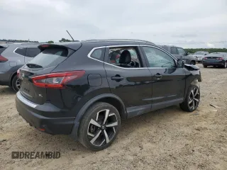 2020 Nissan Rogue SV with VIN JN1BJ1CV5LW261776, listed as a Copart auction lot 58365535 with 81,174 mi miles and Clean title. Bid and sale history available at DreamBid. Image 3.
