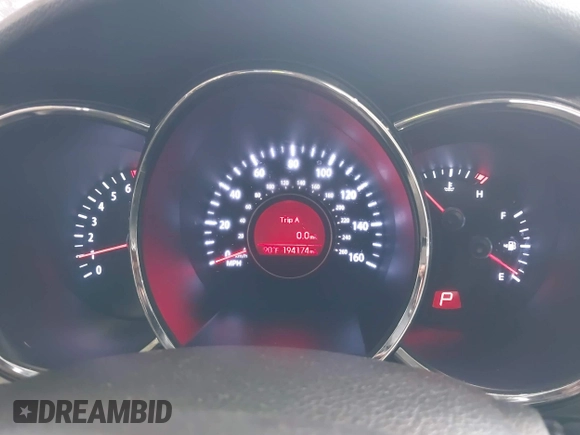 2013 Kia Optima EX с VIN 5XXGN4A79DG220258, выставлен на аукционе IAAI как лот 42681855 с пробегом 194 174 миль миль и . История ставок и продаж доступна на DreamBid. Изображение 7.