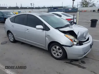 2008 Toyota Prius z VIN JTDKB20UX83445177, wystawiony jako IAAI lot #42448055 z przebiegiem Nie podano mil oraz . Historia ofert i sprzedaży dostępna na DreamBid. Obrazek 1.