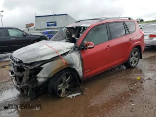 2010 Toyota RAV4 Sport с VIN JTMRK4DV0A5095257, выставлен на аукционе Copart как лот 61487505 с пробегом Не указан миль и На запчасти • Non repairable. История ставок и продаж доступна на DreamBid. Изображение 1.