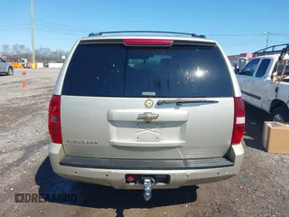2014 Chevrolet Suburban LT with VIN 1GNSCJE07ER120130, listed as a IAAI auction lot 41792310 with 238,313 mi miles. Bid and sale history available at carsss.com. Image 16.