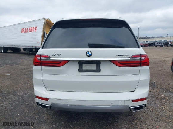 2019 BMW X7 xDrive40i with VIN 5UXCW2C53KL083874, listed as a IAAI auction lot 41280522 with 155,067 mi miles. Bid and sale history available at carsss.com. Image 15.
