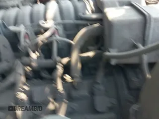 2005 Toyota Tundra SR5 с VIN 5TBET34125S465135, выставлен на аукционе IAAI как лот 42741659 с пробегом 144 157 миль миль и . История ставок и продаж доступна на DreamBid. Изображение 19.