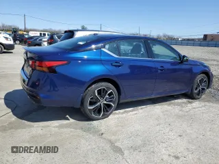 2023 Nissan Altima SR z VIN 1N4BL4CW8PN331807, wystawiony jako Copart lot #50441725 z przebiegiem 8 230 mil mil oraz Szkoda całkowita • Salvage title. Historia ofert i sprzedaży dostępna na DreamBid. Obrazek 3.