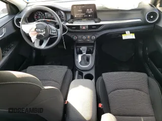 2024 Kia Forte LXS with VIN 3KPF24AD1RE819438, listed as a Copart auction lot 77982924 with 5,584 mi miles and Salvage Title. Bid and sale history available at carsss.com. Image 8.