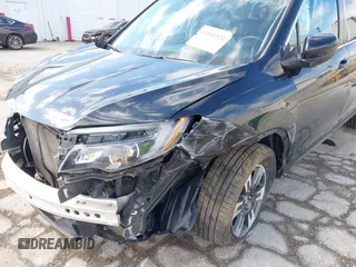 2019 Honda Ridgeline RTL z VIN 5FPYK3F50KB000027, wystawiony jako IAAI lot #41856522 z przebiegiem 98 590 mil mil oraz . Historia ofert i sprzedaży dostępna na DreamBid. Obrazek 6.