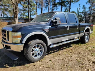 2008 Ford Super Duty F-250 SRW XL with VIN 1FTSW21R18EE07601, listed as a IAAI auction lot 41682833 with 1 mi miles. Bid and sale history available at carsss.com. Image 1.