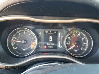 2014 Jeep Cherokee Altitude with VIN 1C4PJMCS6EW286795, listed as a Copart auction lot 88283055 with 111,363 mi miles and Salvage Title. Bid and sale history available at carsss.com. Image 9.