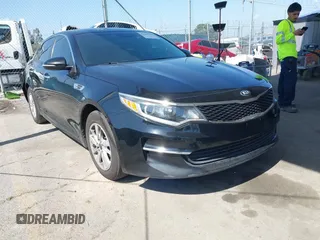 2018 Kia Optima LX z VIN 5XXGT4L3XJG234326, wystawiony jako IAAI lot #42207999 z przebiegiem 152 514 mil mil oraz . Historia ofert i sprzedaży dostępna na DreamBid. Obrazek 1.