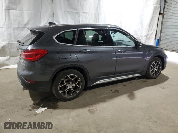 2021 BMW X1 xDrive28i with VIN WBXJG9C06M5S53321, listed as a Copart auction lot 57621945 with 49,668 mi miles and Clean title. Bid and sale history available at DreamBid. Image 3.