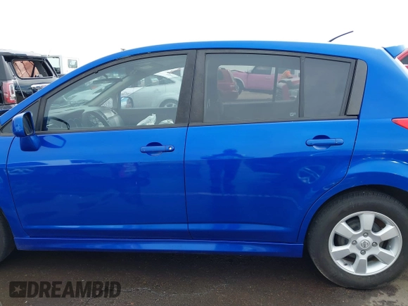 2011 Nissan Versa 1.8 S with VIN 3N1BC1CP8BL487925, listed as a IAAI auction lot 41795954 with 149,942 mi miles. Bid and sale history available at carsss.com. Image 15.
