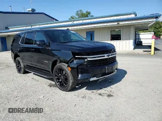 2023 Chevrolet Tahoe LS z VIN 1GNSKMKD7PR507243, wystawiony jako Copart lot #69974614 z przebiegiem 20 191 mil mil oraz Szkoda całkowita • Salvage title. Historia ofert i sprzedaży dostępna na DreamBid. Obrazek 14.