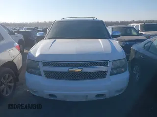2010 Chevrolet Tahoe LTZ with VIN 1GNUKCE01AR197786, listed as a IAAI auction lot 41659828 with 288,151 mi miles and . Bid and sale history available at DreamBid. Image 12.