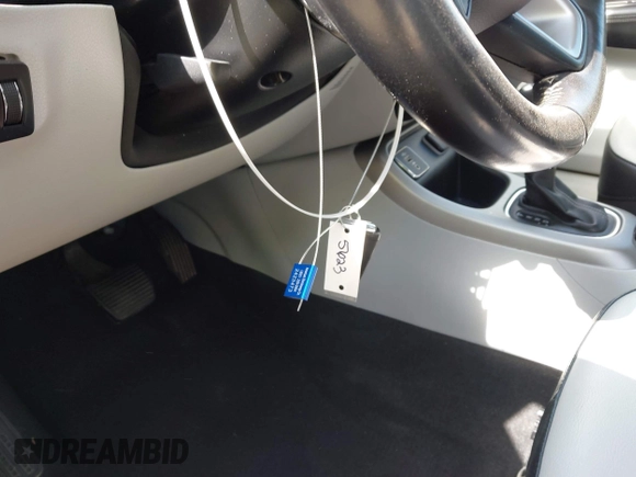 2021 Jeep Compass Latitude with VIN 3C4NJCBBXMT563942, listed as a IAAI auction lot 42045108 with 166,153 mi miles and . Bid and sale history available at DreamBid. Image 11.