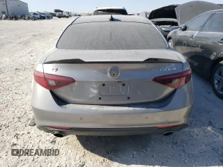 2017 Alfa Romeo Giulia with VIN ZARFAEDN6H7556820, listed as a Copart auction lot 48785203 with 39,241 mi miles. Bid and sale history available at carsss.com. Image 6.