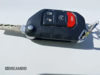 2019 Jeep Wrangler Unlimited Rubicon с VIN 1C4HJXFN5KW601223, выставлен на аукционе IAAI как лот 42118985 с пробегом 81 259 миль миль и . История ставок и продаж доступна на DreamBid. Изображение 11.