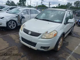 2007 Suzuki SX4 with VIN JS2YB413975105927, listed as a IAAI auction lot 42136696 with 232,480 mi miles. Bid and sale history available at carsss.com. Image 2.