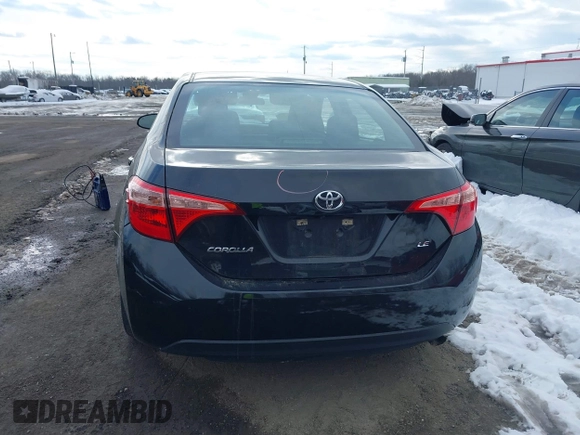 2018 Toyota Corolla L z VIN 5YFBURHE0JP801312, wystawiony jako IAAI lot #41235233 z przebiegiem 92 340 mil mil oraz . Historia ofert i sprzedaży dostępna na DreamBid. Obrazek 16.