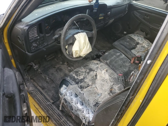 2004 Chevrolet Silverado 1500 Work Truck with VIN 1GCEC19V34E353391, listed as a Copart auction lot 48050385 with 296,421 mi miles and Salvage Title. Bid and sale history available at carsss.com. Image 8.
