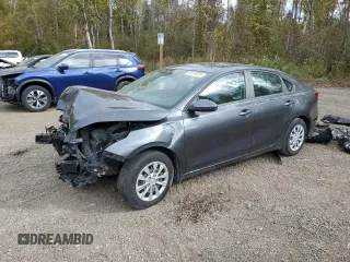 2021 Kia Forte FE with VIN 3KPF24ADXME383441, listed as a Copart auction lot 76124874 with 72,941 mi miles and Salvage Title. Bid and sale history available at carsss.com. Image 1.