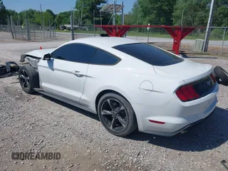2018 Ford Mustang EcoBoost z VIN 1FA6P8TH2J5112959, wystawiony jako IAAI lot #42110990 z przebiegiem 97 088 mil mil oraz . Historia ofert i sprzedaży dostępna na DreamBid. Obrazek 3.