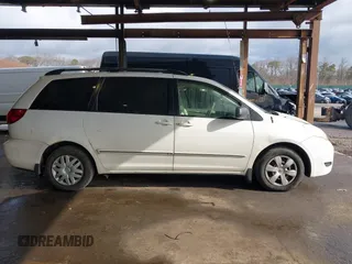 2006 Toyota Sienna CE with VIN 5TDZA23C66S535992, listed as a IAAI auction lot 41985245 with 300,182 mi miles and . Bid and sale history available at DreamBid. Image 14.