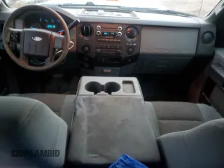 2012 Ford F-250 XL с VIN 1FT7X2B66CEB05883, выставлен на аукционе Copart как лот 54372085 с пробегом 255 836 миль миль и Списание • Salvage title. История ставок и продаж доступна на DreamBid. Изображение 8.