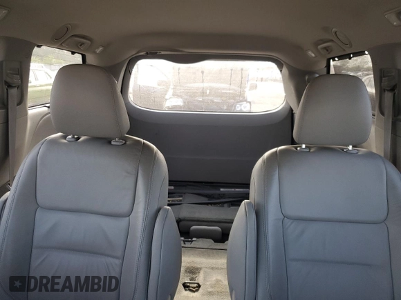 2016 Toyota Sienna Limited с VIN 5TDDK3DC2GS134100, выставлен на аукционе Copart как лот 56473685 с пробегом 153 687 миль миль и Списание • Salvage title. История ставок и продаж доступна на DreamBid. Изображение 10.