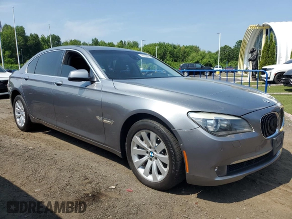 2010 BMW 7 Series 750Li xDrive with VIN WBAKC8C5XAC430699, listed as a Copart auction lot 59539825 with Not provided miles and Salvage title. Bid and sale history available at DreamBid. Image 4.