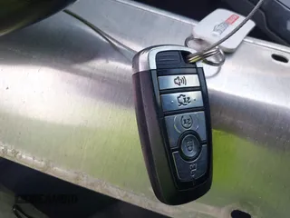 2018 Ford Explorer XLT z VIN 1FM5K7D89JGA54555, wystawiony jako IAAI lot #42375872 z przebiegiem 89 115 mil mil oraz . Historia ofert i sprzedaży dostępna na DreamBid. Obrazek 11.