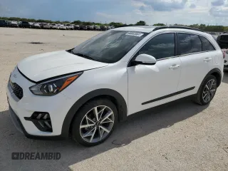 2022 Kia Niro Touring SE with VIN KNDCC3LC8N5532988, listed as a Copart auction lot 68853564 with 13,535 mi miles and Salvage Title. Bid and sale history available at carsss.com. Image 1.