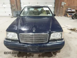 1999 Mercedes-Benz S 320/430/500 z VIN WDBGA33G1XA430483, wystawiony jako IAAI lot #42264808 z przebiegiem 156 915 mil mil oraz . Historia ofert i sprzedaży dostępna na DreamBid. Obrazek 12.