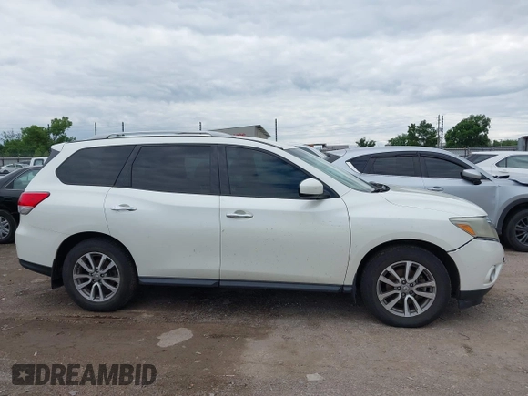 2015 Nissan Pathfinder Platinum with VIN 5N1AR2MN1FC619382, listed as a IAAI auction lot 42221642 with 118,838 mi miles and . Bid and sale history available at DreamBid. Image 13.