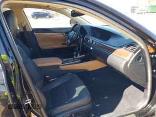 2013 Lexus GS 350 z VIN JTHCE1BL1D5011415, wystawiony jako IAAI lot #41858887 z przebiegiem 182 098 mil mil oraz . Historia ofert i sprzedaży dostępna na DreamBid. Obrazek 5.