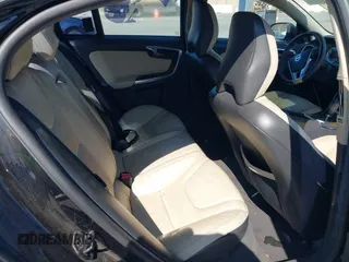 2012 Volvo S60 T5 with VIN YV1622FS0C2036881, listed as a IAAI auction lot 42653548 with 118,984 mi miles and . Bid and sale history available at DreamBid. Image 8.