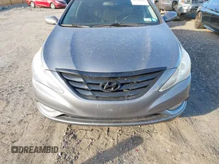 2011 Hyundai Sonata Limited with VIN 5NPEC4AC6BH243377, listed as a IAAI auction lot 41256846 with 136,712 mi miles and . Bid and sale history available at carsss.com. Image 6.