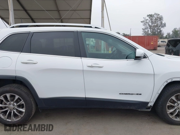 2020 Jeep Cherokee Latitude Plus with VIN 1C4PJLLB8LD601289, listed as a IAAI auction lot 42725984 with 121,533 mi miles and . Bid and sale history available at DreamBid. Image 14.